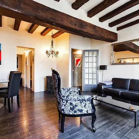 Apartment Napoleon / Picasso